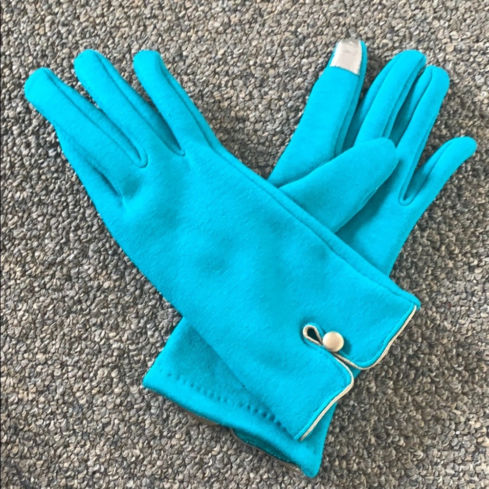 Women’s blue tech gloves